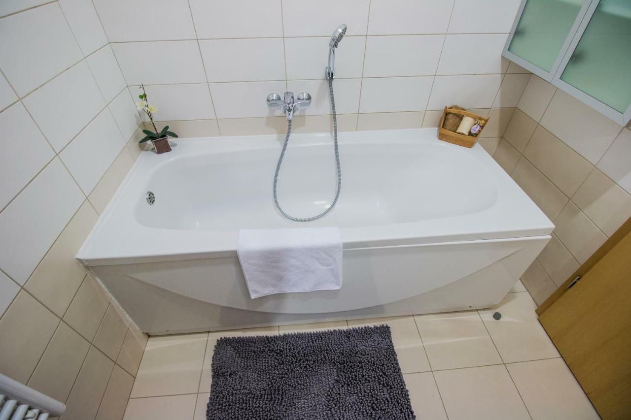 Apartment Montesa Zadar With Free Parking And Balcony Exterior foto